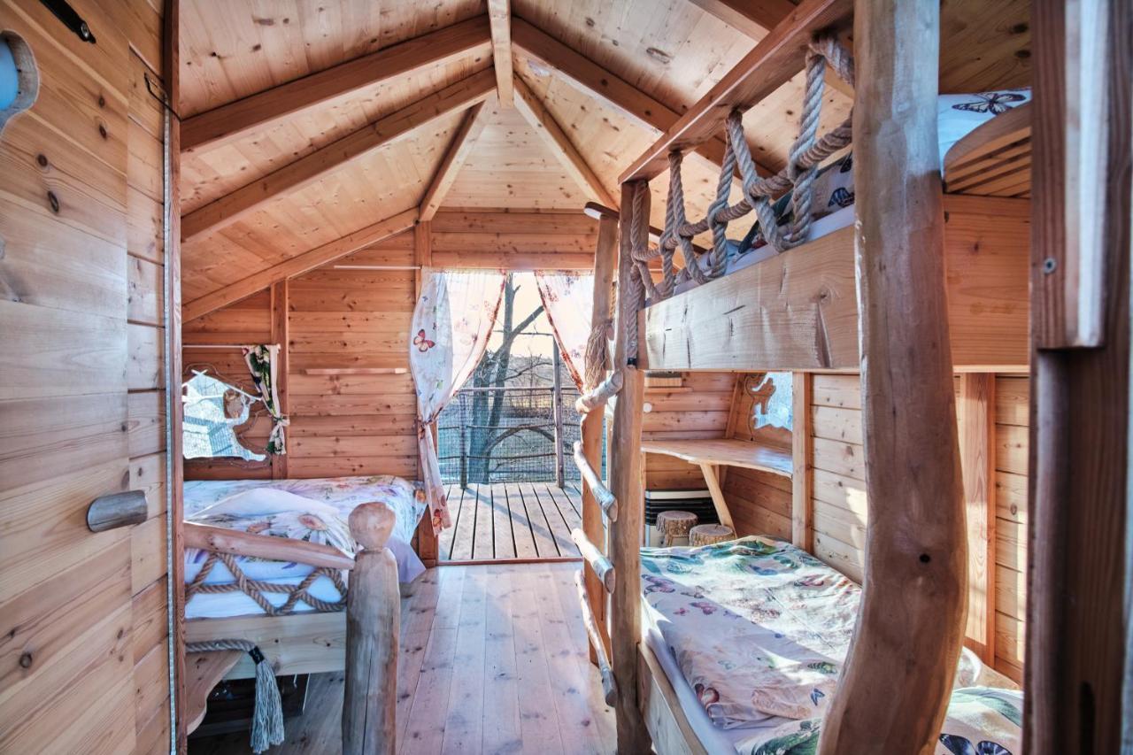 Treehouse Kremilek Villa Jesenice  Ngoại thất bức ảnh