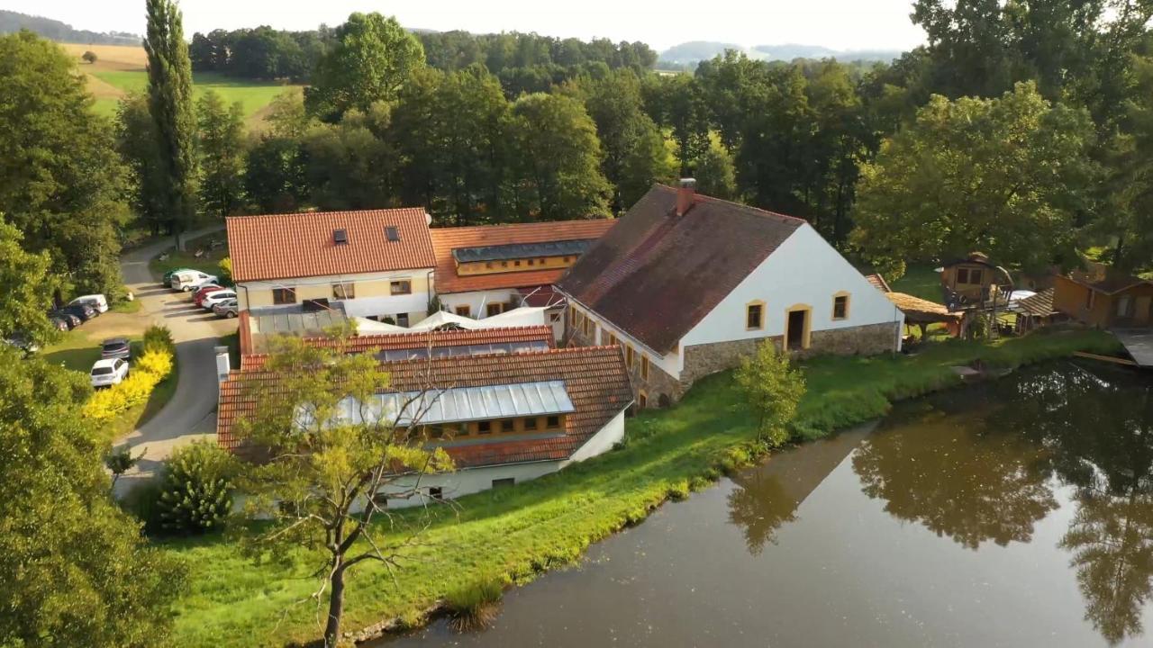 Treehouse Kremilek Villa Jesenice  Ngoại thất bức ảnh